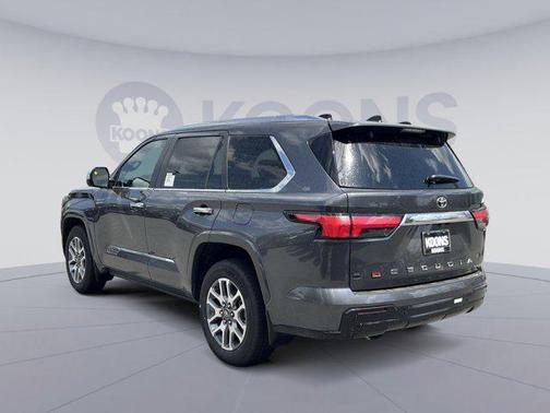 2025 Toyota Sequoia Base