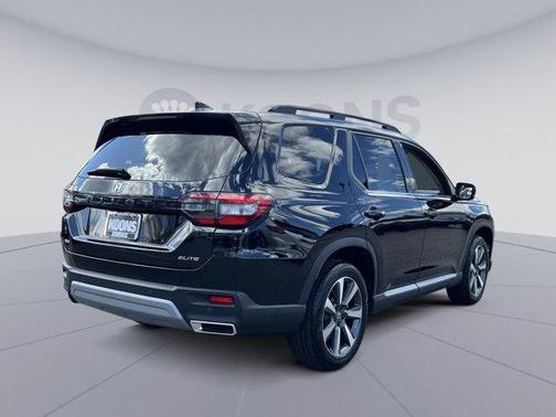 2024 Honda Pilot Elite