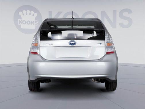 2010 Toyota Prius II