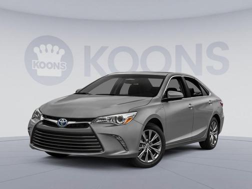 Celestial Silver Metallic 2015 Toyota Camry Hybrid LE