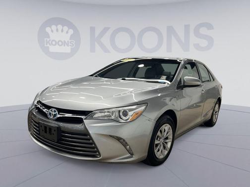 Celestial Silver Metallic 2015 Toyota Camry Hybrid LE
