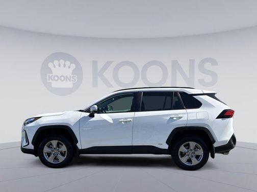 2024 Toyota RAV4 Hybrid XLE