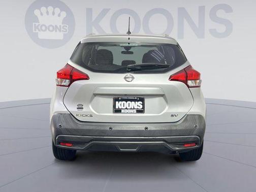 2020 Nissan Kicks SV