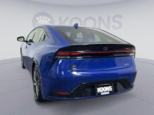 2024 Toyota Prius XLE