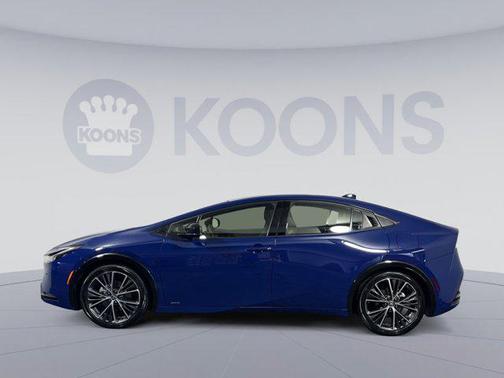 2024 Toyota Prius XLE