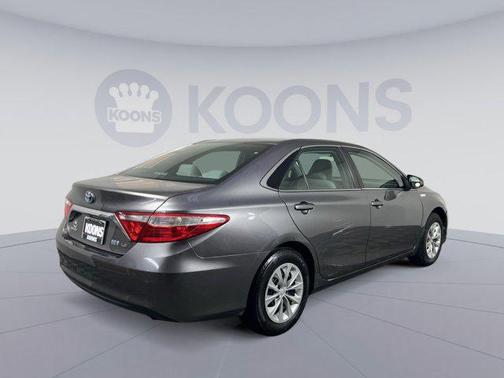 2017 Toyota Camry Hybrid LE