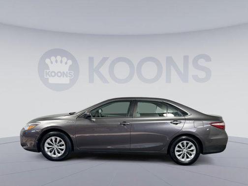 2017 Toyota Camry Hybrid LE