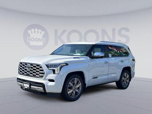 2025 Toyota Sequoia Base