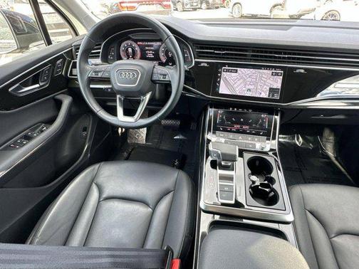2024 Audi Q7 55 Premium Plus