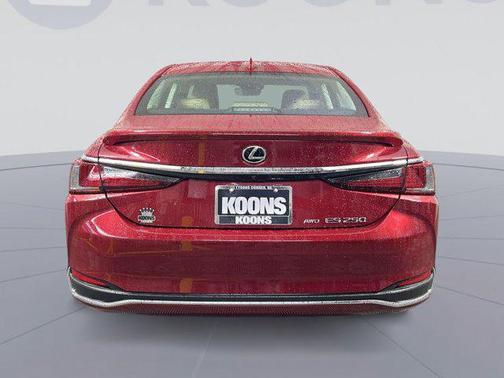 2021 Lexus ES 250 Base