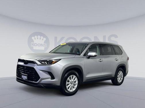 Celestial Silver Metallic 2025 Toyota Grand Highlander XLE