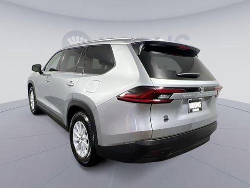 Celestial Silver Metallic 2025 Toyota Grand Highlander XLE