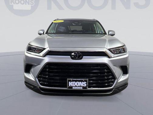 Celestial Silver Metallic 2025 Toyota Grand Highlander XLE