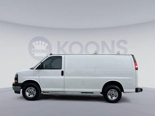 2021 GMC Savana 2500 Work Van