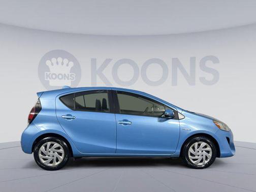 2015 Toyota Prius c Four