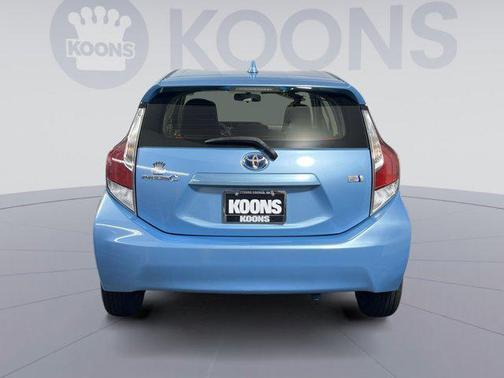 2015 Toyota Prius c Four