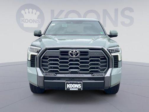 2025 Toyota Tundra Hybrid Platinum