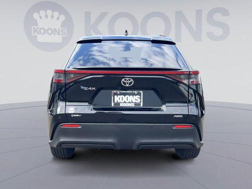 2024 Toyota bZ4X XLE