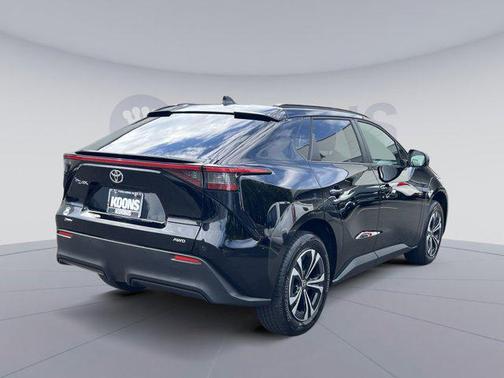 2024 Toyota bZ4X XLE