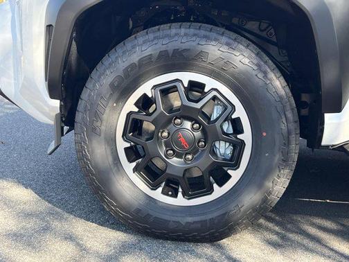 2025 Toyota 4Runner TRD Off Road