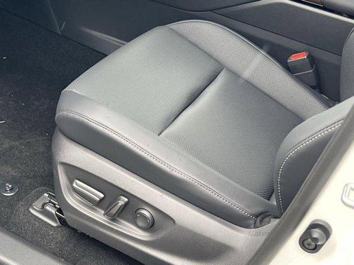 2026 Toyota Crown Platinum