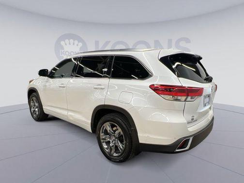 2018 Toyota Highlander Limited Platinum