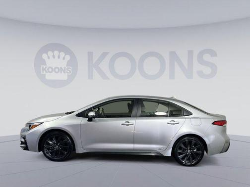 2024 Toyota Corolla Hybrid SE