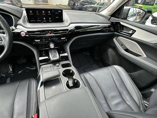 2023 Acura MDX Technology Package