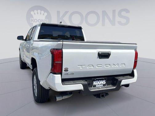 2025 Toyota Tacoma SR5