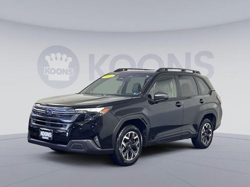 Crystal Black Silica 2025 Subaru Forester Premium