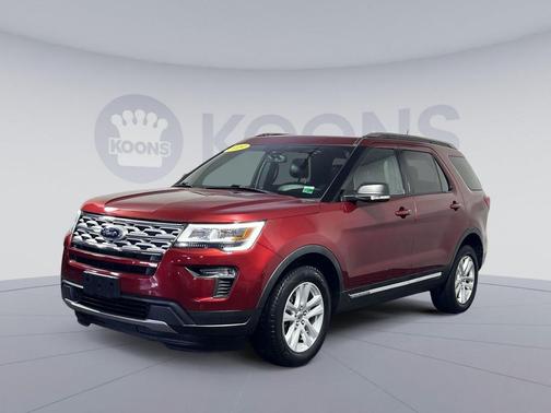 RUBY RED METALLIC TINTED CC 2019 Ford Explorer XLT