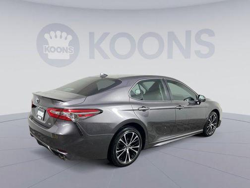 2019 Toyota Camry LE