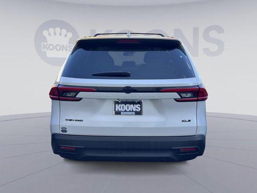 2024 Toyota Grand Highlander Hybrid XLE