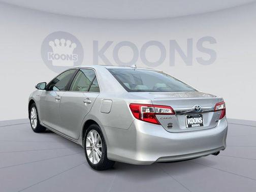 2012 Toyota Camry Hybrid XLE