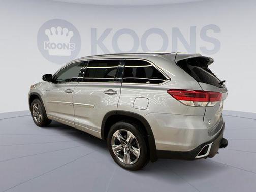2019 Toyota Highlander Hybrid Platinum