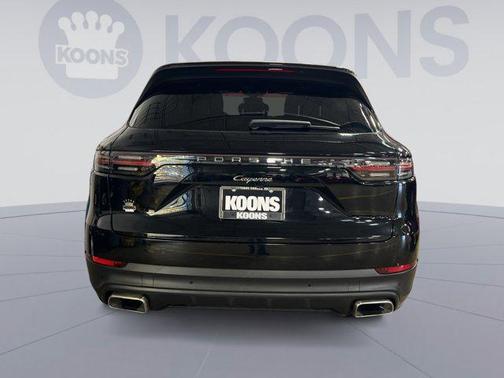 2022 Porsche Cayenne Cayenne