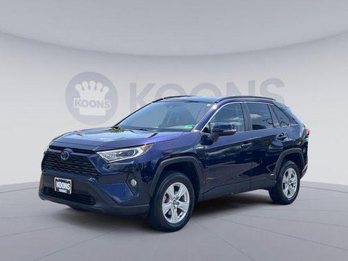 2020 Toyota RAV4 Hybrid XLE