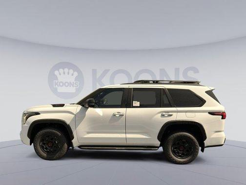 2025 Toyota Sequoia Base