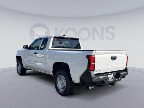 2025 Toyota Tacoma SR