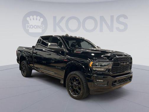 Diamond Black Crystal Pearlcoat 2021 RAM 2500 Limited Crew Cab 4x4 6'4' Box