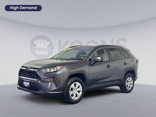 2020 Toyota RAV4 LE