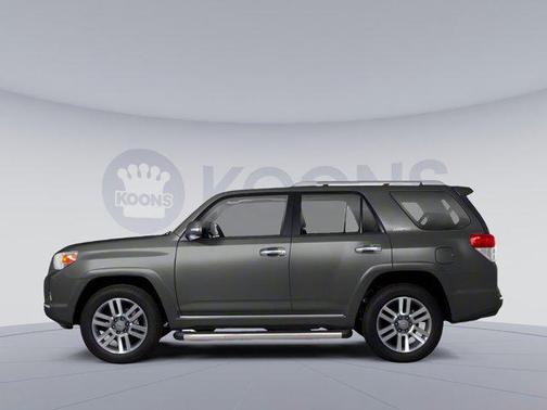 2013 Toyota 4Runner SR5