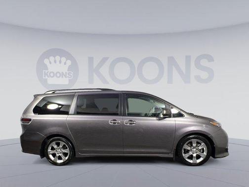 2014 Toyota Sienna SE