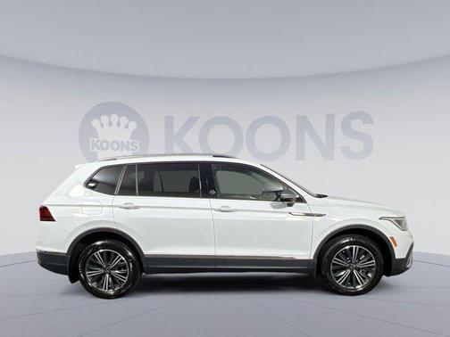 2024 Volkswagen Tiguan 2.0T Wolfsburg Edition