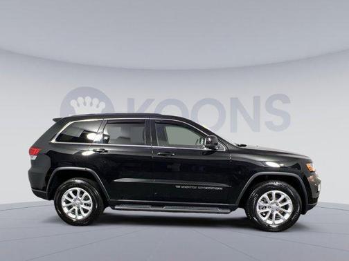 2022 Jeep Grand Cherokee Laredo