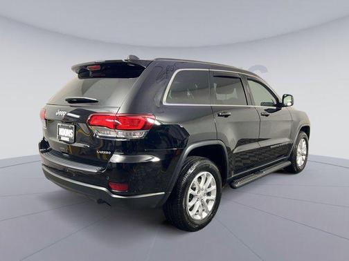 2022 Jeep Grand Cherokee Laredo