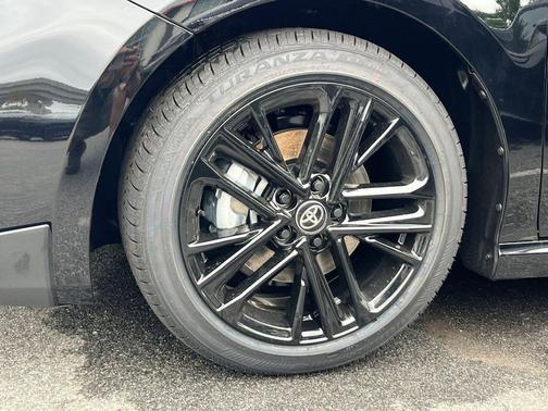Midnight Black Metallic 2026 Toyota Camry SE