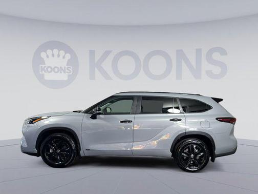 2024 Toyota Highlander Hybrid XLE