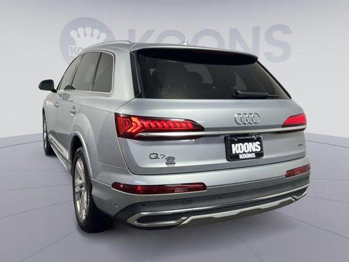 2023 Audi Q7 55 Premium Plus