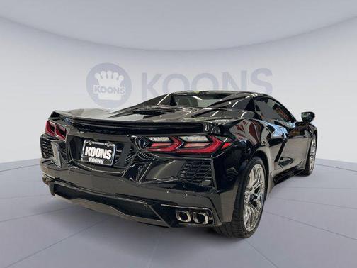 2025 Chevrolet Corvette Stingray w/2LT